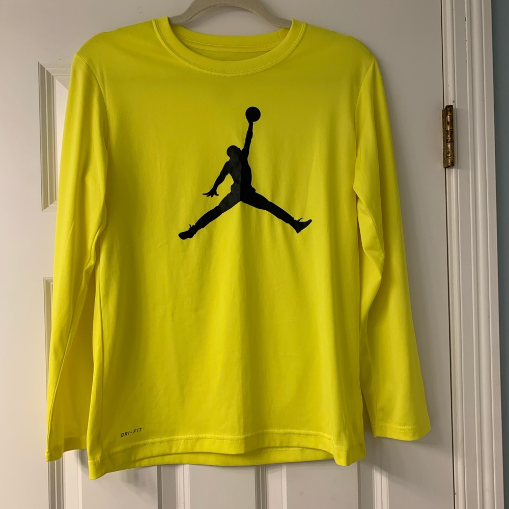 Boys Large Jordan T